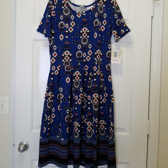 LuLaRoe Dresses & Skirts - Lularoe Amelia Dress XL NWT